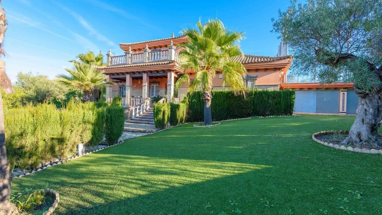 Holiday home Casa Con Pista De Padel Castilblanco De Los Arroyos By Ruralidays Seville