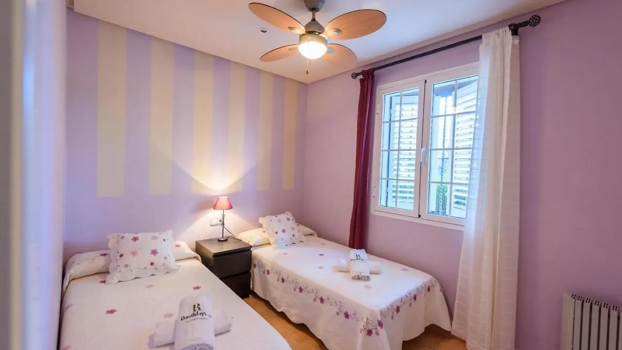 Casa Con Pista De Padel Castilblanco De Los Arroyos By Ruralidays Seville Holiday home