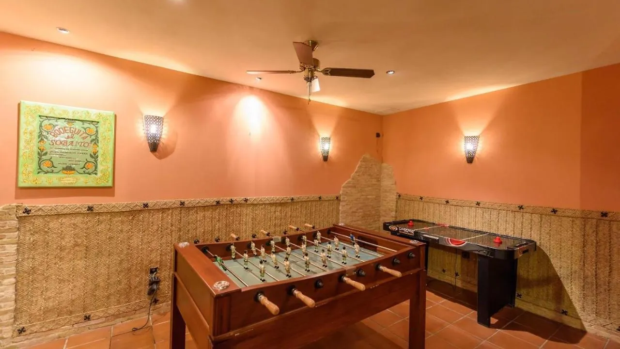 Casa Con Pista De Padel Castilblanco De Los Arroyos By Ruralidays Sevilla Feriehus