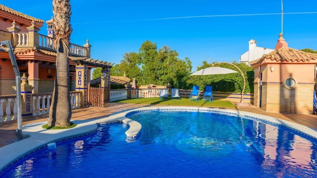 Casa Con Pista De Padel Castilblanco De Los Arroyos By Ruralidays Sevilla 0*,  Spanien